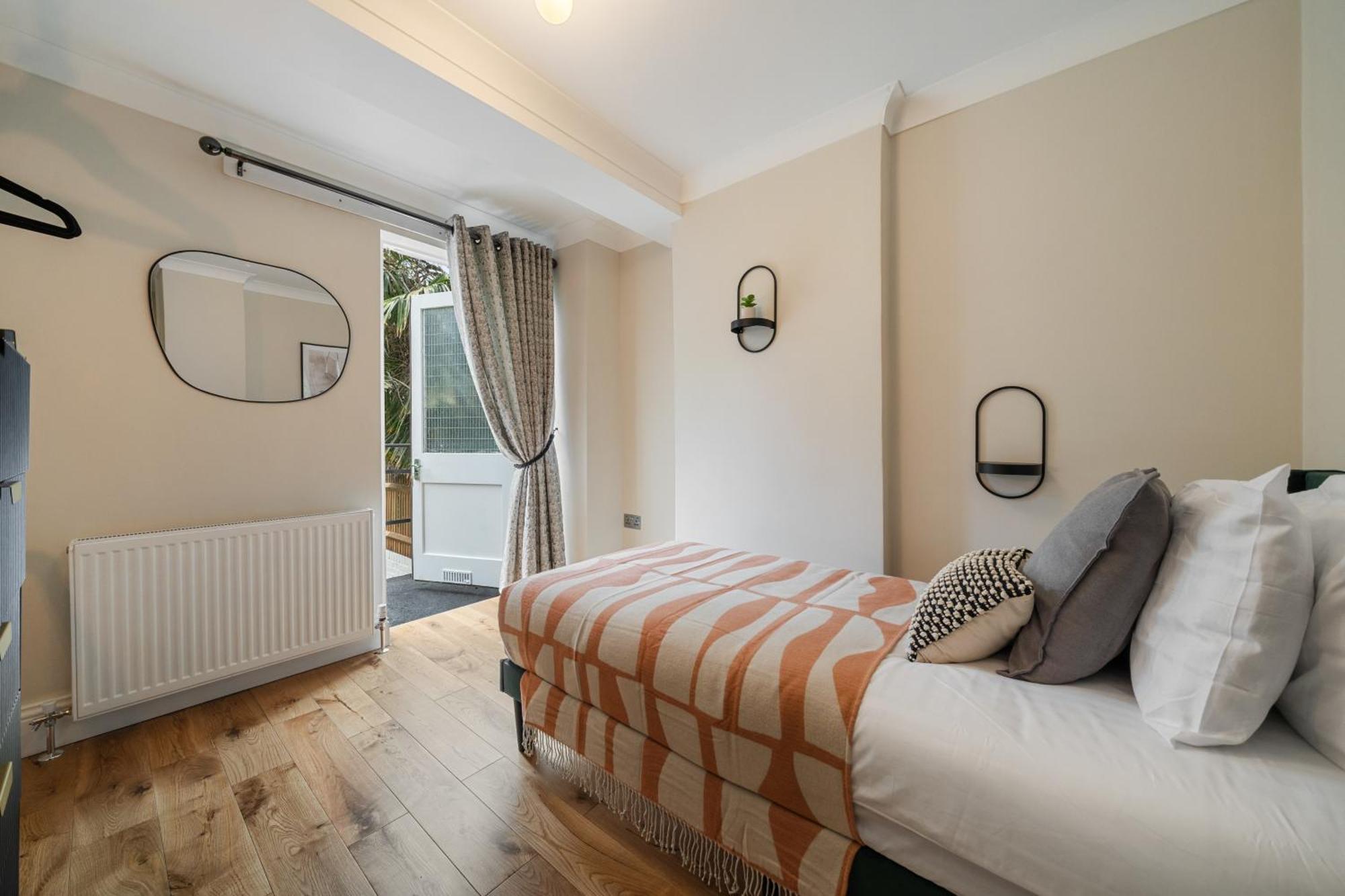 런던 House Of Cambridge Gardens In Notting Hill 아파트 외부 사진